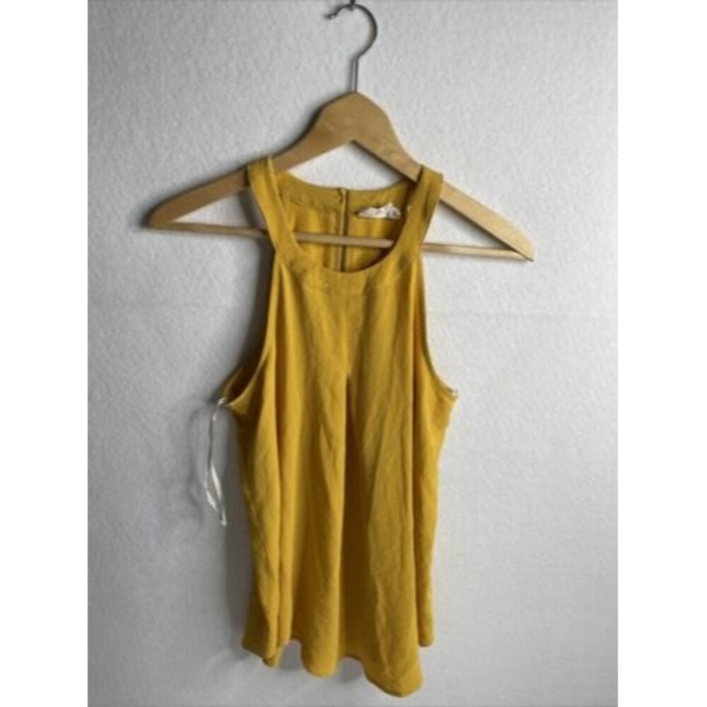 Sweet Wanderer Mustard Racerback Keyhole Tank Top Size Medium